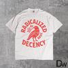Radikalisiert durch grundlegende Anständigkeit T-Shirt, Progressive Aktivisten-T-Shirt, Retro Politisches Grafik-Shirt, Soziale Gerechtigkeit Vogel-T-Shirt, Liberales Humor-Oberteil