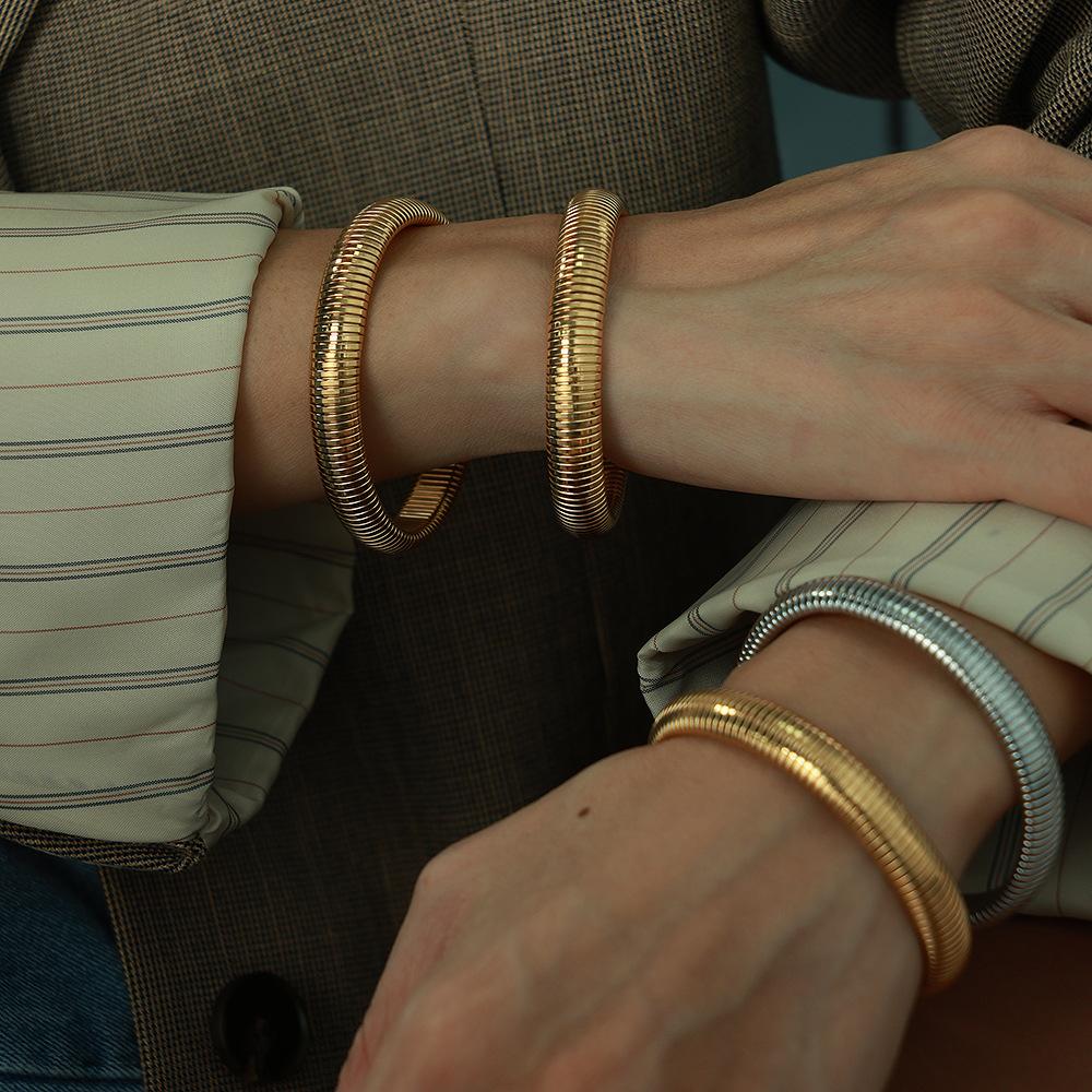 Hot Selling Fashion Jewelry Stainless Steel Elastic Bracelet Personalized Gold Plated Jewelry Bracelet for Women