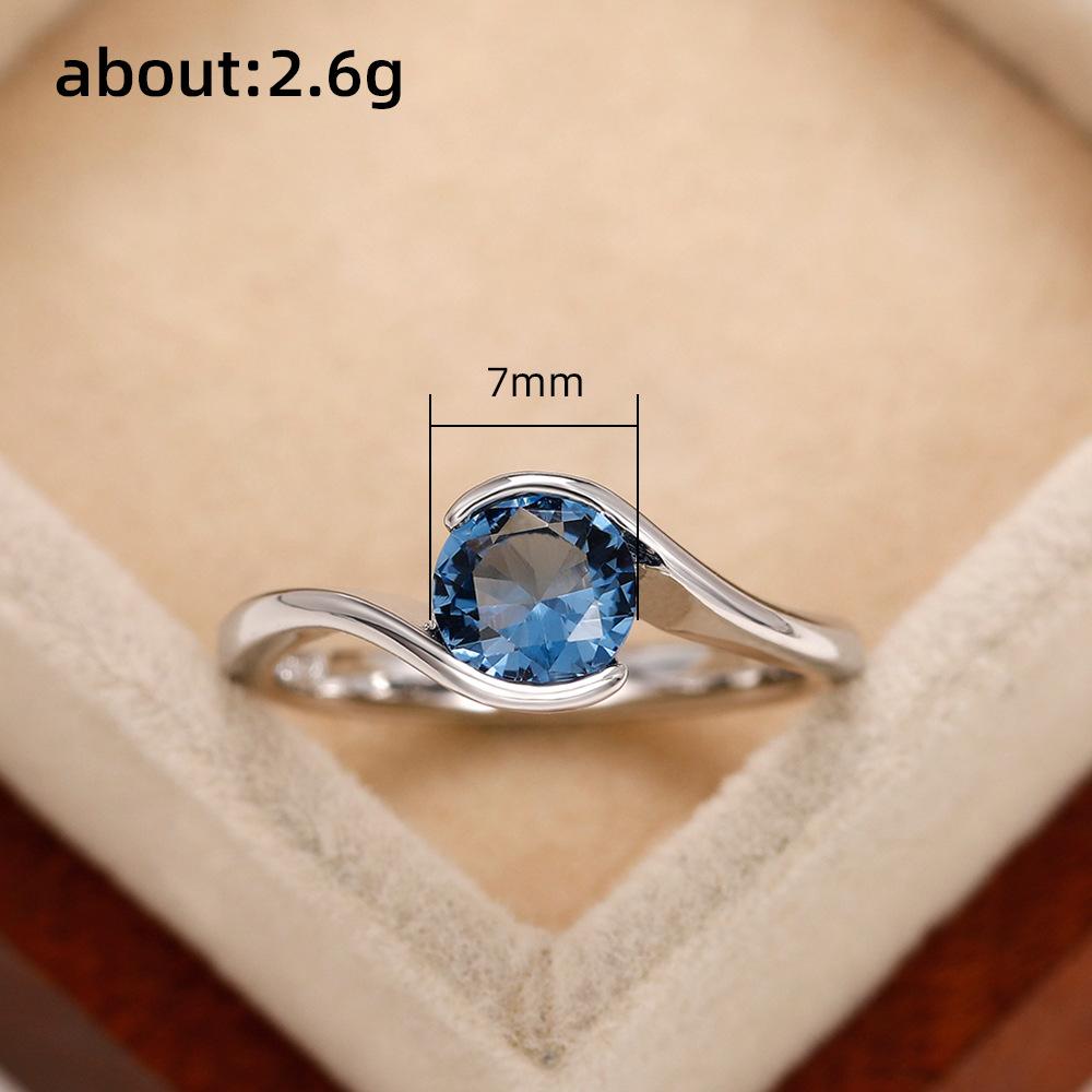 Acessórios, Anel Feminino Simples com Diamante Redondo Azul Torcido na Moda, Topázio Zircônia.