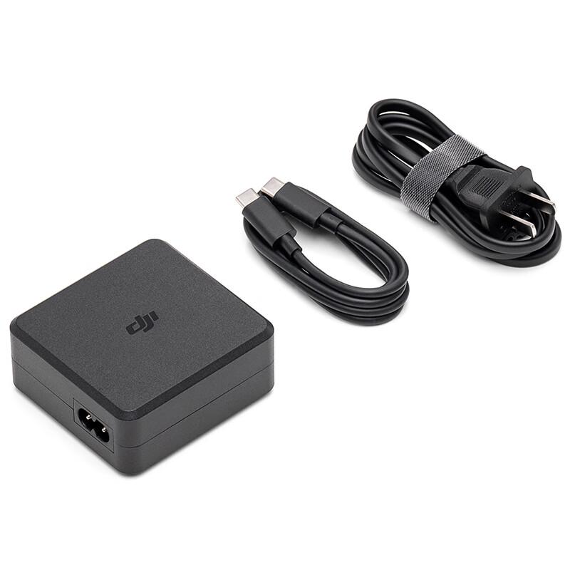 DJI 100W Dual USB-C Desktop Charger CN plug (adapter included)