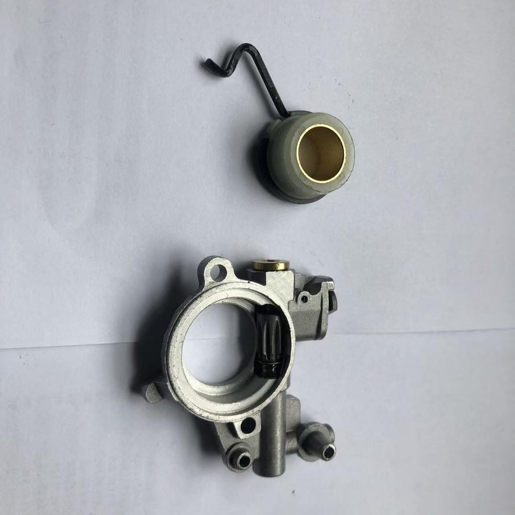 Oil Pump Chain Saw 1142 640 3200 For Chainsaw Oil Pumps Garden Tools Replacement Accessories Parts