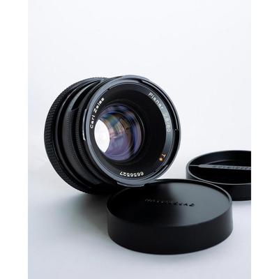 Used Hasselblad Carl Zeiss Planar CF 2.8/80 T*