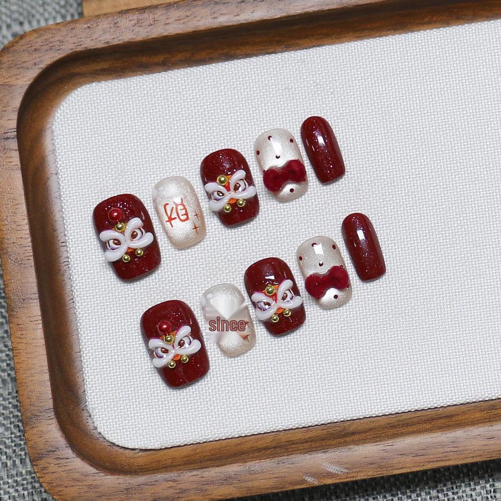 Red Cat Eye Lion Nail Art Stickers - Detachable Handmade Wearable Nails