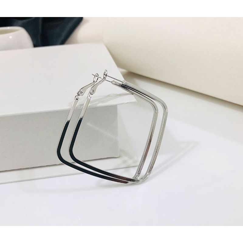 New Exaggerated Square Hoop Earrings Large Earrings S925 Silver Needle European and American Style Fashion Simple and Elegant Japanese and Korean Ins