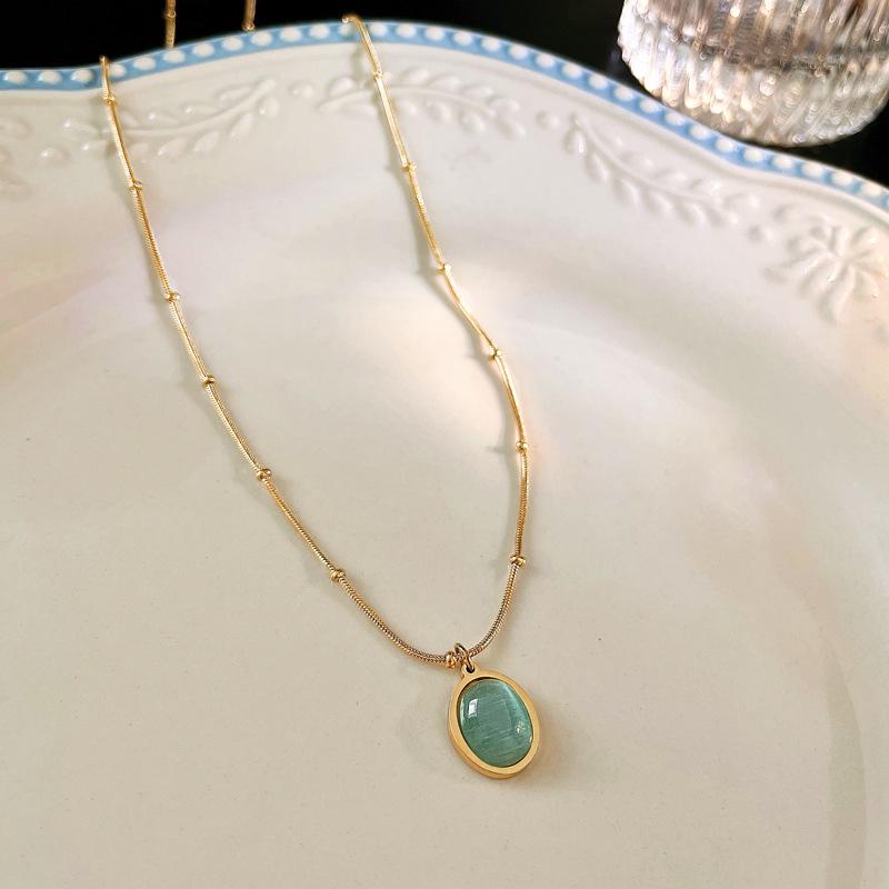 Retro Tiger Eye Stainless Steel Necklace - Light Luxury, Versatile Clavicle Chain Jewelry