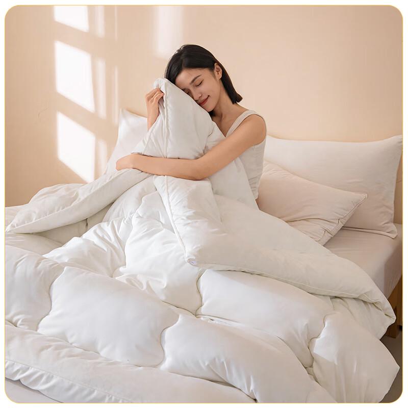 Muji Warm Australian Wool Blend Quilt