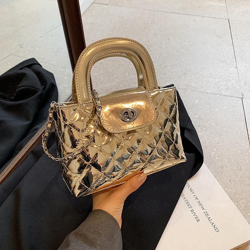 Ielgy Korean Version Fashion Portable Women s Bag Diamond Chain Shiny Silver Cross-body Small Square Bag