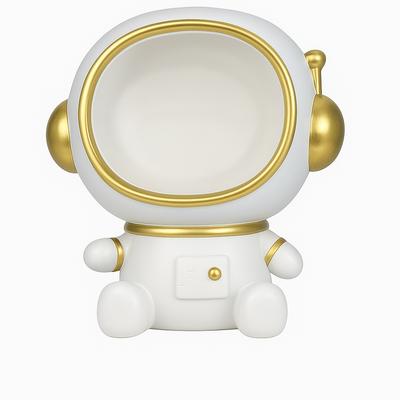 ASTRONAUT