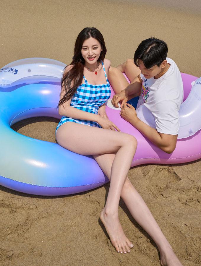 Wikeunain Rainbow Double Large Tube For 2 People