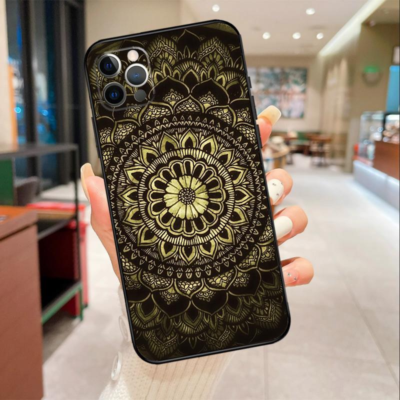 Mandala Geometric Pattern Phone Case For iPhone 17 16 15 14 13 11 12 Pro Max mini 16 Plus 16e 17 Air Protective Cover