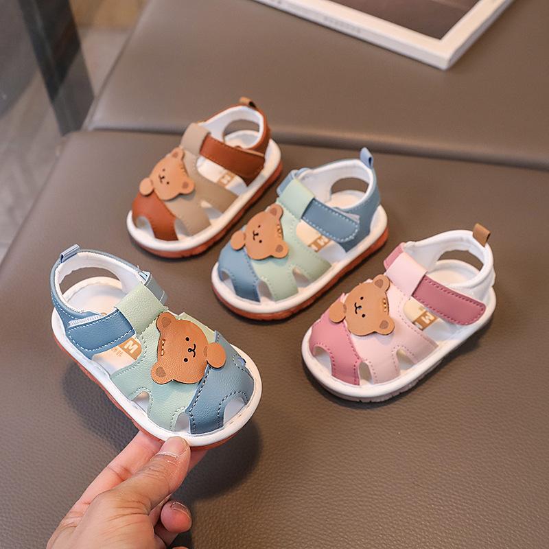 

Звуковая обувь для ходьбы для малышей 0–2 лет, детские скрипучие летние сандалии, 2024 г., милый мультяшный медведь 16(11.5cm) темно-коричневого