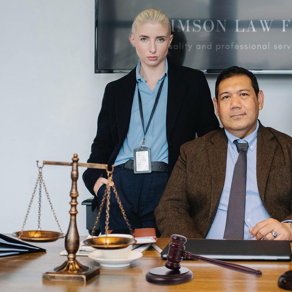 Toyvian Wooden Mallet Gavel with Wooden Base Judge Trial Costume Auction Hammer Gavel Judge Lawyer Trial Chairman Auction Meeting Cosplay Theater