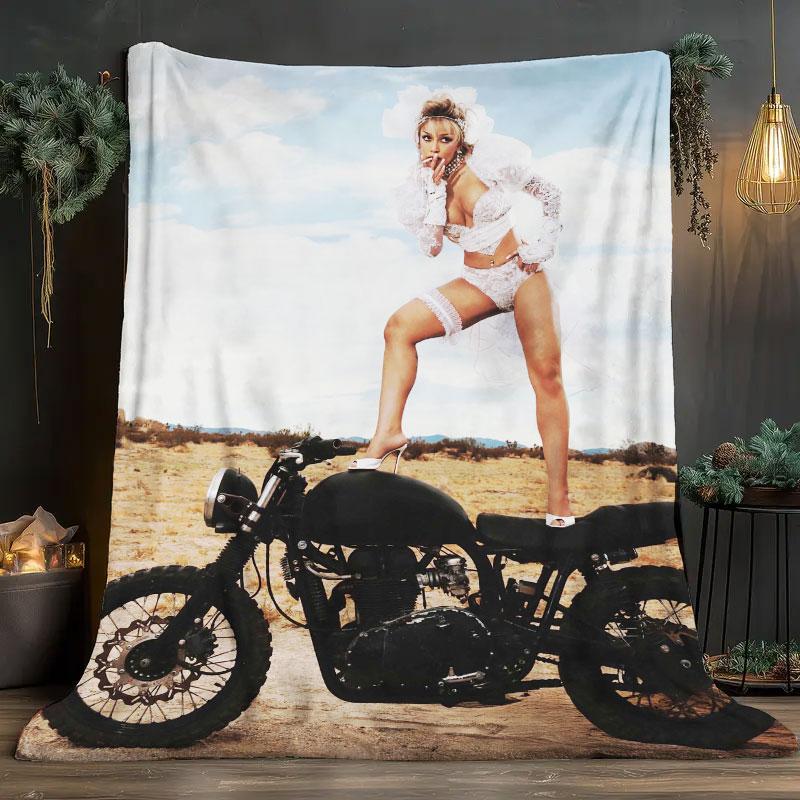 1Pc Dojacatvie Print Flannel Blanket, High quality Comfortable for All Seasons, Warmth and Comfort, Perfect for Christmas Gifts