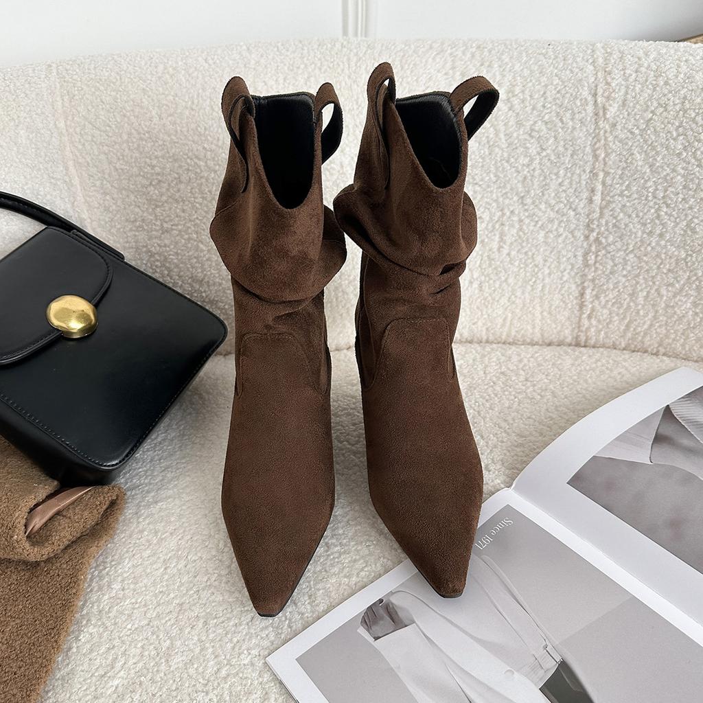 258-2 Retro Schlichte Cowboy-Stiefel Damen 2025 Frühling und Herbst Neu Spitz Dick Absatz Plissierte Kurze Ritterstiefel