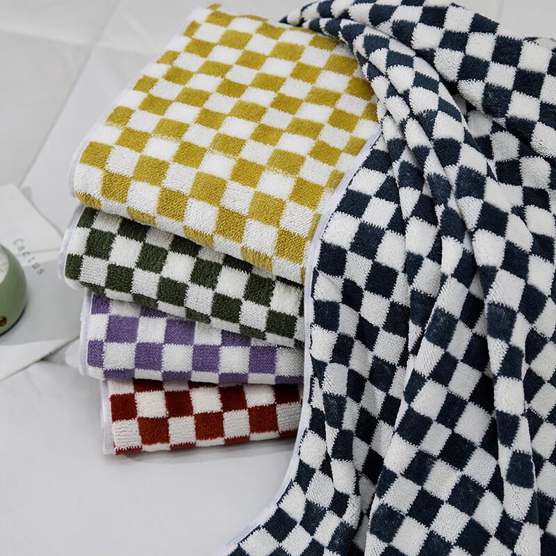 UOSU Checkered Absorbent Bath Towel