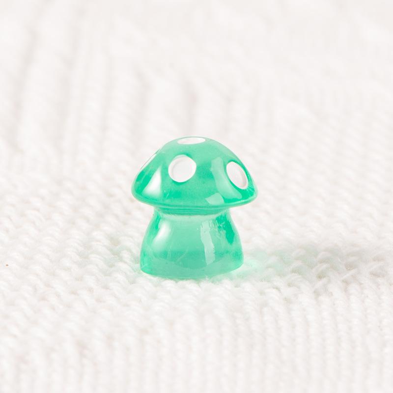 Glow-in-the-dark Small Mushroom Resin Ornaments Micro Landscape Gardening Diy Material Accessories Desktop Cute Luminous Ornaments