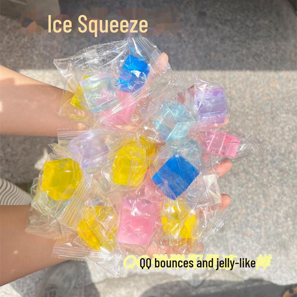 

Милая мягкая игрушка-мультяшка из термопластичной резины для снятия стресса в виде пельменей моти