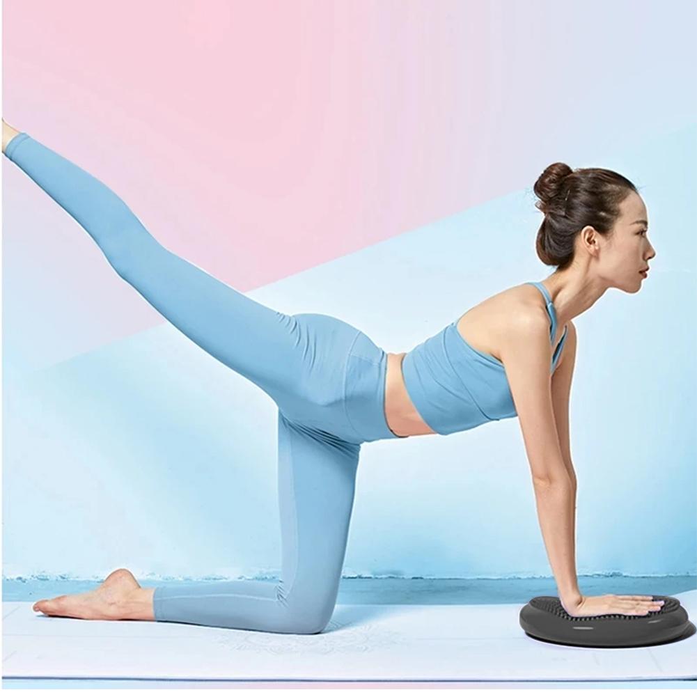 PVC Soft Yoga Balance Board Wear Resist Fitness Yoga Round Mat Air Cushion Massage Pad for Travel Fitness Gym Balance Cushion