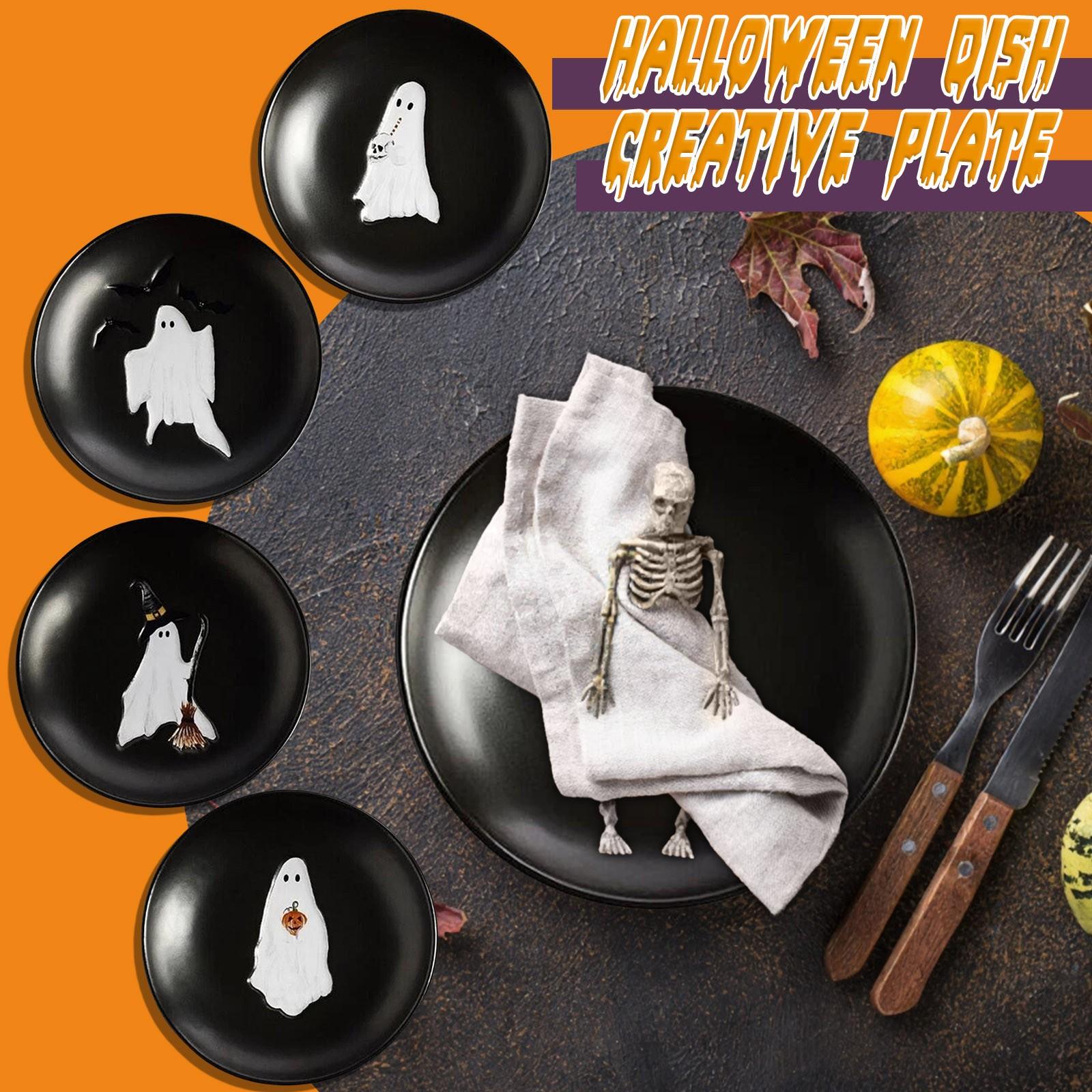 

Пластиковые тарелки ужасов Набор из 4 6,75 дюймов Хэллоуин One Size