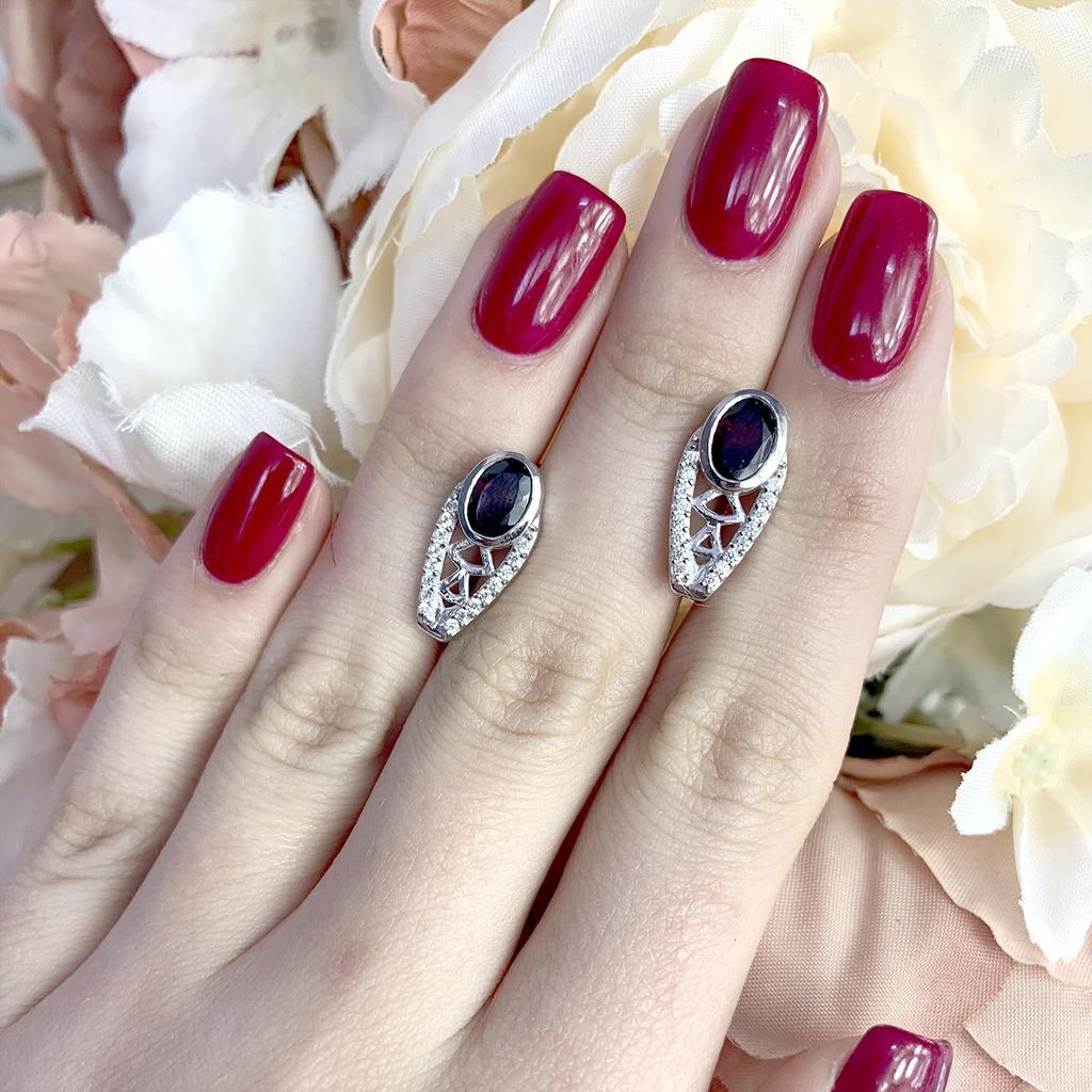 Silver Earrings with Natural Garnet (1946008)