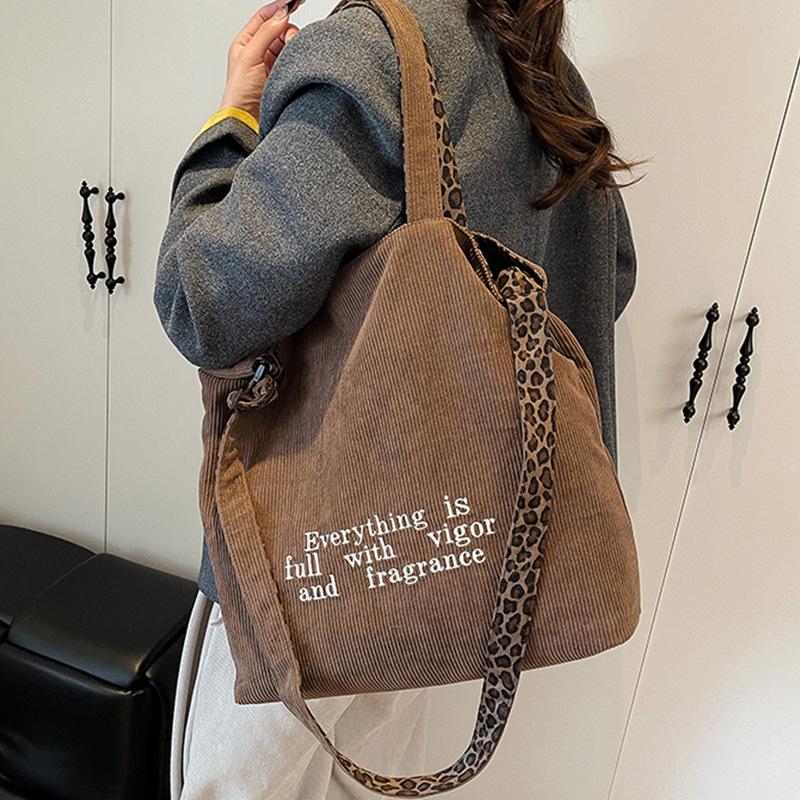 Retro Leopard Print Crossbody Bag, Large-capacity Commuter Single-shoulder Bag, Casual Tote Bag