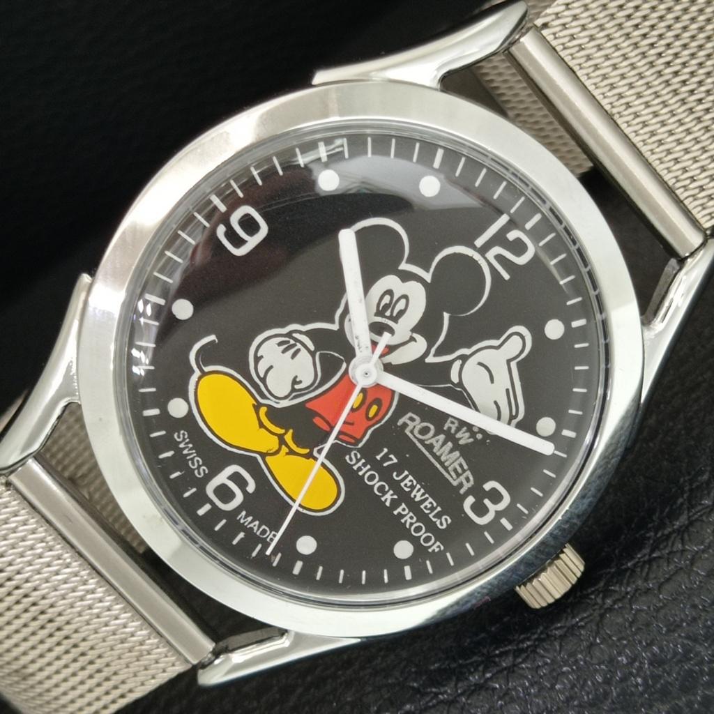 

REFURBISHED VINTAGE HAND-WINDING SWISS MENS BLACK COLOR DIAL WATCH a707257-1