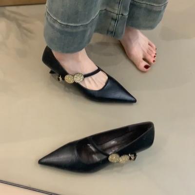 Retro Kitten Heel Light Mouth Mary Jane Shoes Metal One-word Buckle Pointed Temperament Low Heel Single Shoes