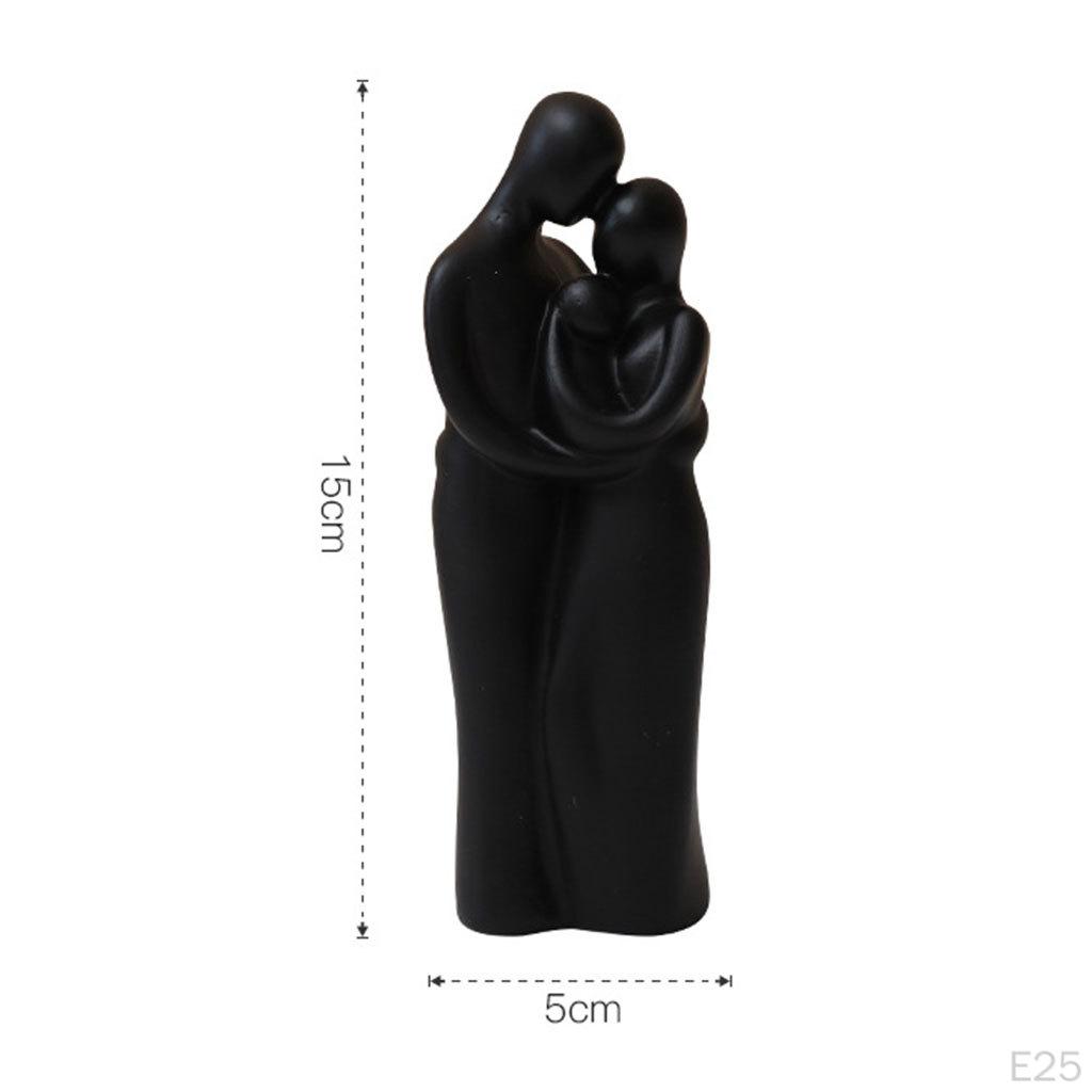 Elegant Couple Figurine Sculpture for Home Decoration