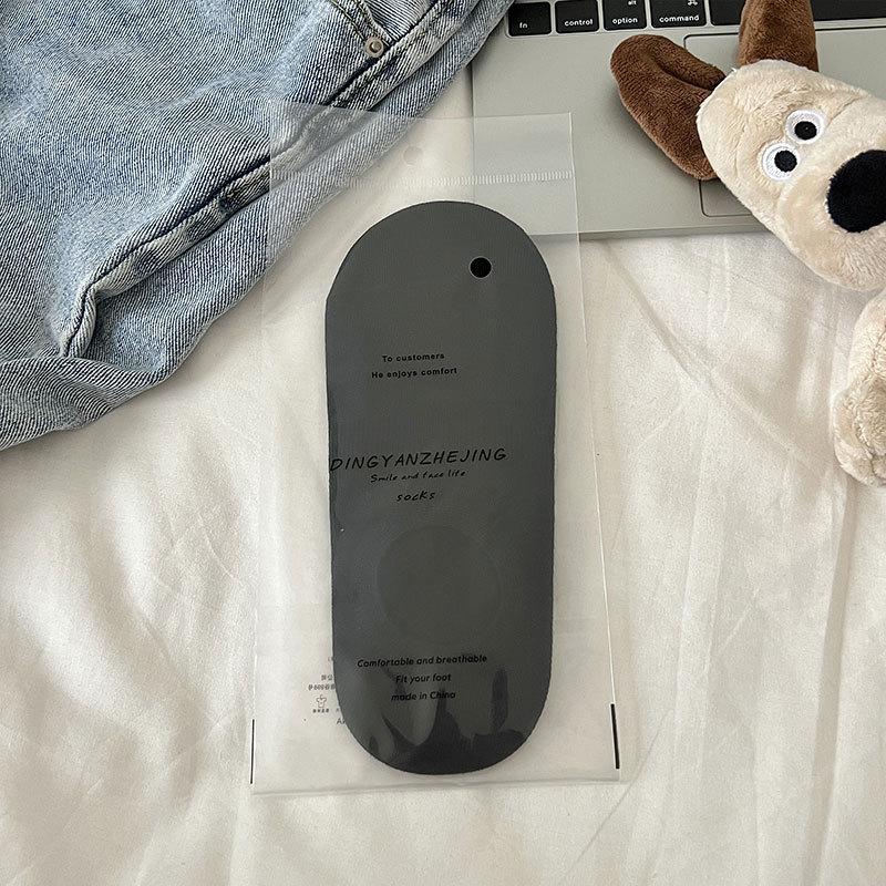 

Women Spring and Summer Pure Color Thin Style Breathable with Shallow Mouth Simple Invisible Socks 1 pair чорний