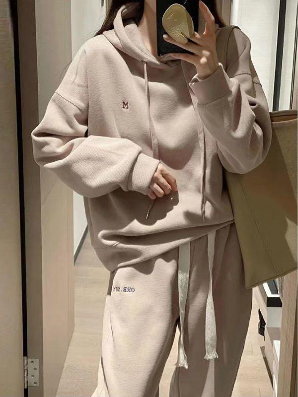 Korean Style Women's Hooded Sweatshirt and Joggers Set with Letter Embroidery