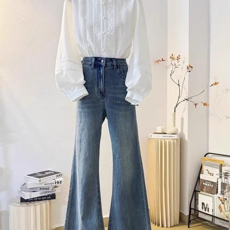 Women's White Lace Patchwork Stand-Up Collar Lantern Sleeve Blouse - Stylish Autumn 2025 Inner Wear