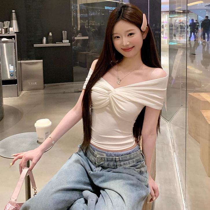 One-word shoulder kink design short-sleeved T-shirt women's summer slim-fit Spice Girl slim white short bottoming shirt top