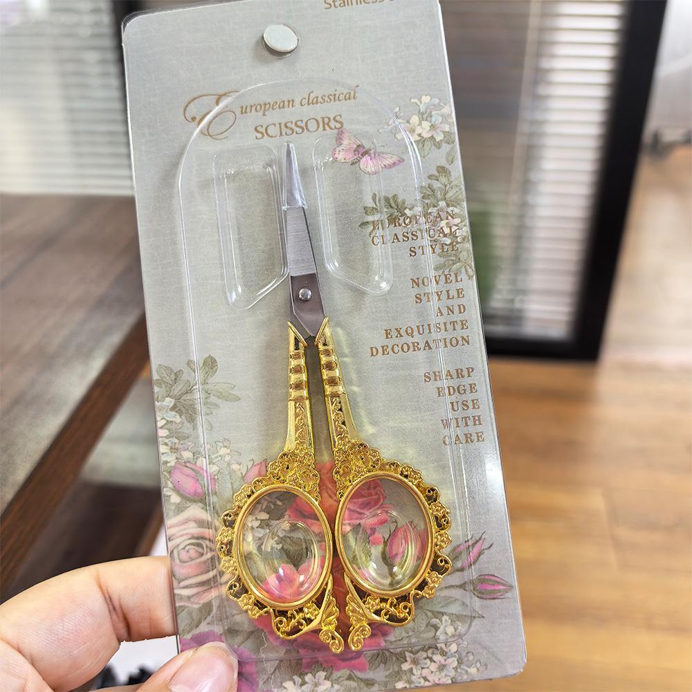 1Pc Classic Vintage Style Scissors for Nail Art Small Professional Sewing Fabric and Crafts At Home Stainless Steel Nail Tools