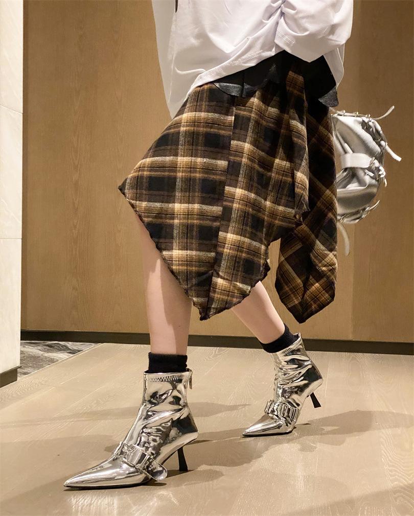 

2025 autumn new pointed thin heel European and American fashion high heel short boots 40 серебряный