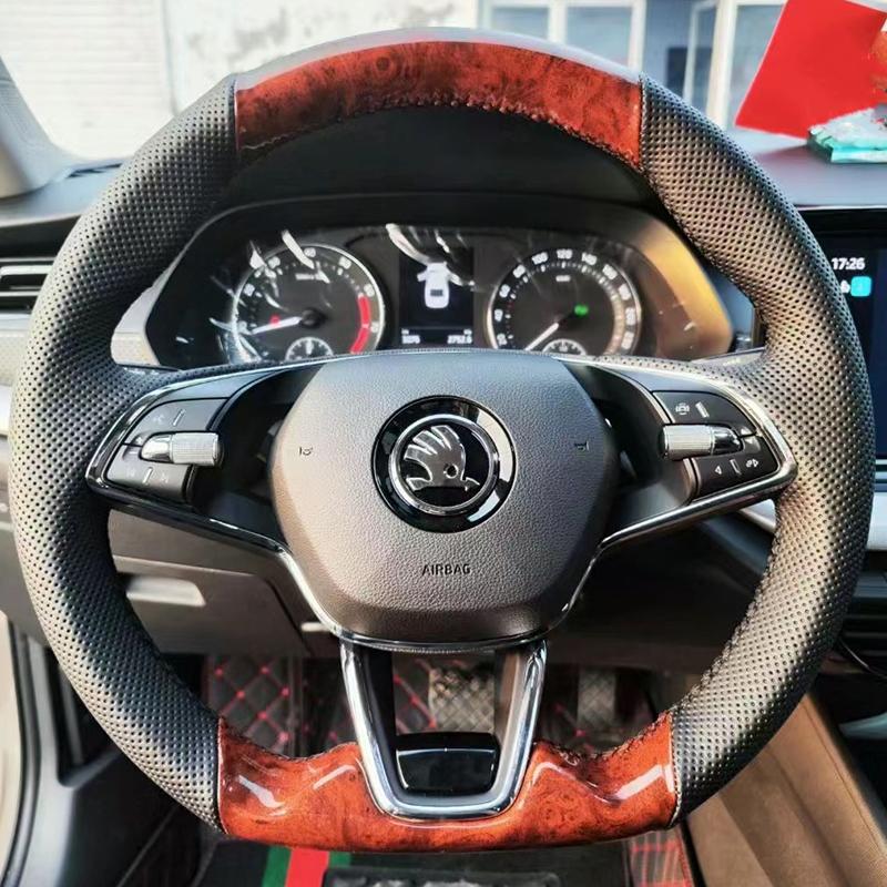 Для Skoda Octavia PRO KAROQ - Ручная прошивка Темно-серый Кожаный нескользящий Чехол на руль Автозапчасти 3