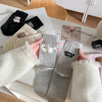 Women's Cute Autumn/Winter Flocking Cartoon Mid-Tube Korean Designer Socks