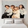 Arazzo con Stampa Maneskin, Sfondo, Facile da Installare, Ideale per Camera da Letto, Ufficio e Soggiorno, con Decorazione Estetica da Appendere alla Parete.