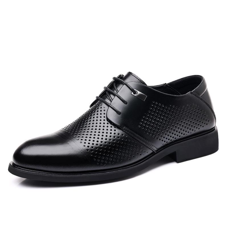 Pánské boty s měkkou podrážkou formální kožené boty korejská verze britských bot duté kožené sandály pánské boty zvyšující výšku svatební boty 2025