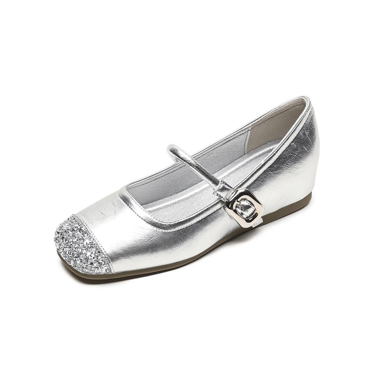 

Туфли Мэри Джейн Weiwei Girl 865-5 с французской квадратной головкой, плоская подошва, одно слово со светлым ртом, серебристая внутренняя часть, увеличивающая рост, одинарные женские туфли 34 серебряный