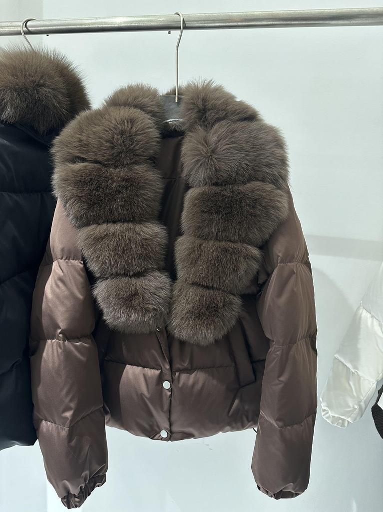 Women's Winter Down Jacket with Fox Fur Collar - Short, Thick & Warm Puffer Coat