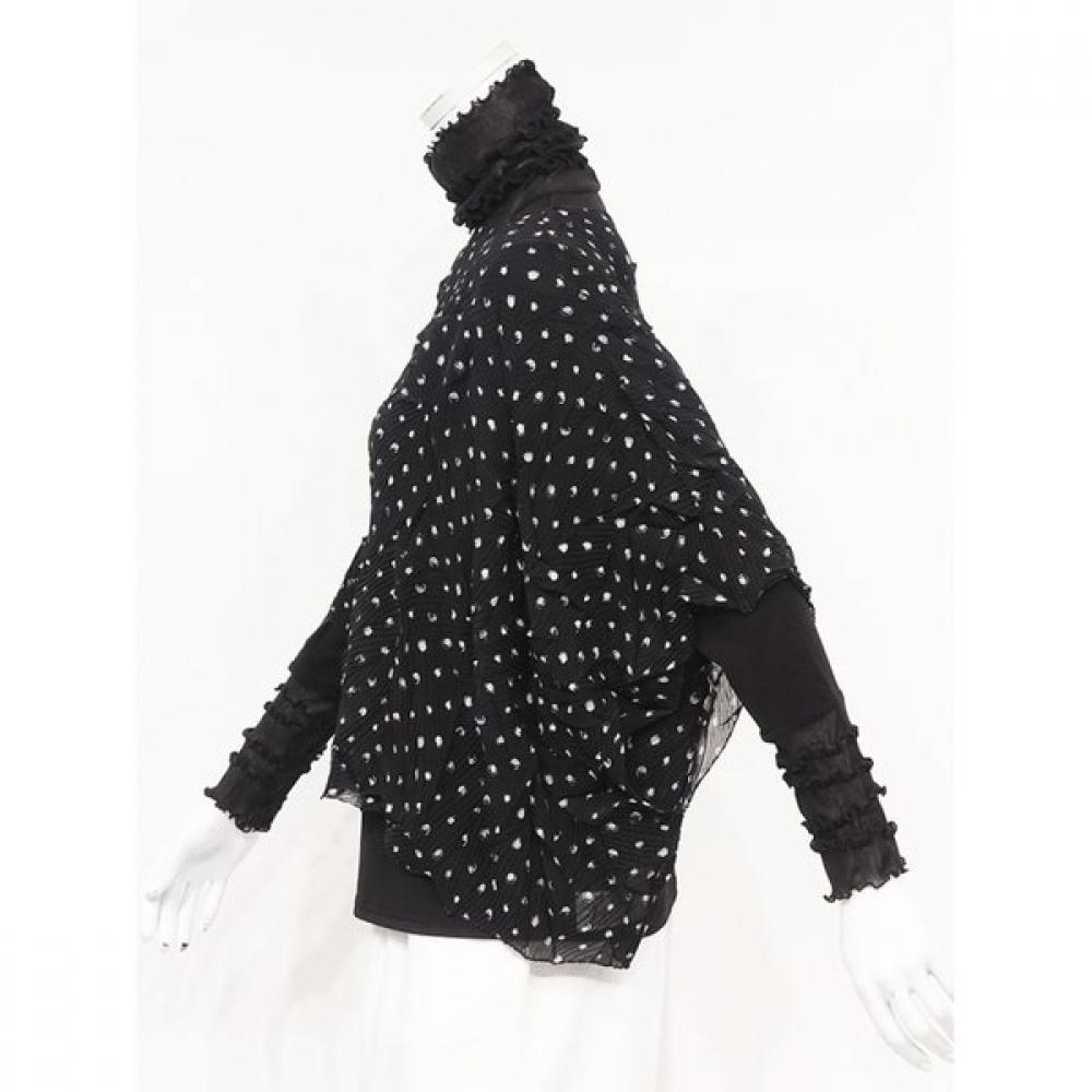 Specchio Neck Waif Ensemble Tee 452 705