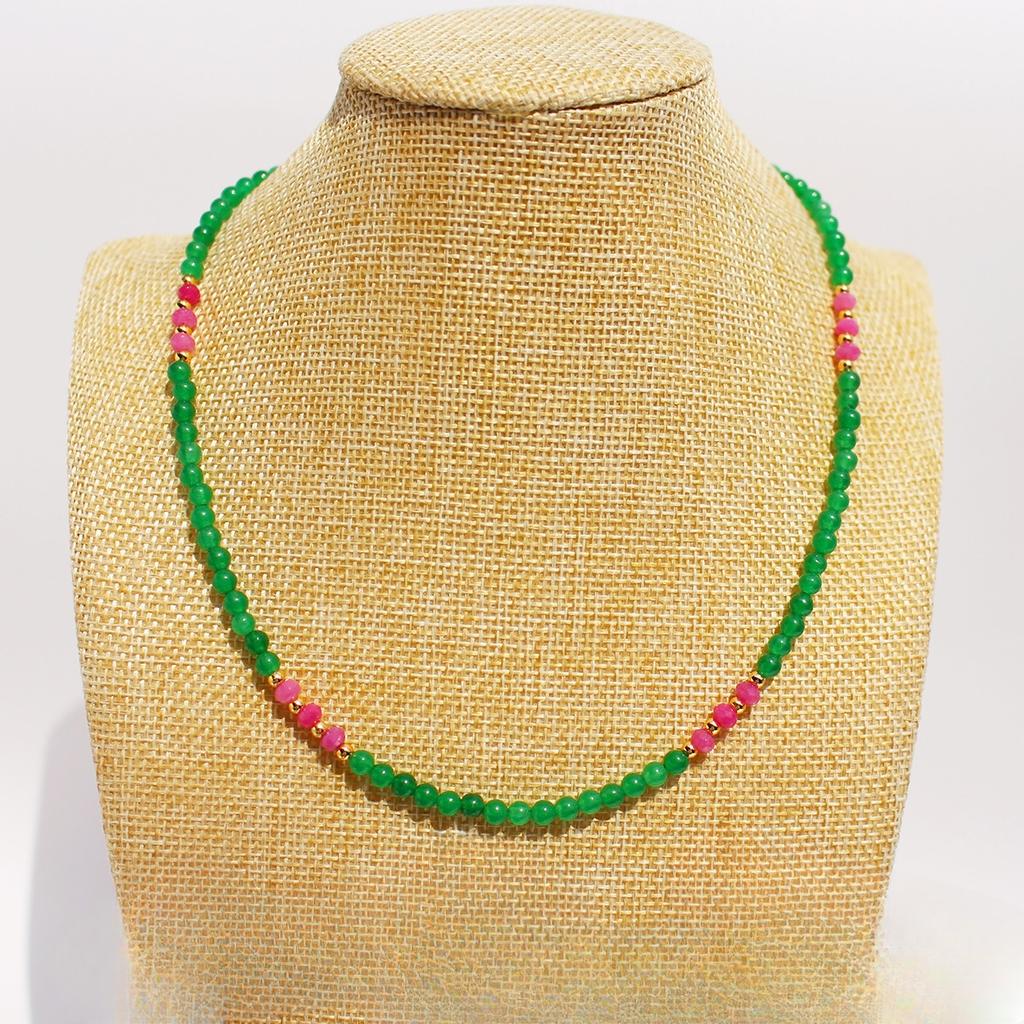 Light Luxury Jewelry Design Pink And Green Tone Natural Stone Beaded Necklace Exquisite Stacking Collarbone Chain 742