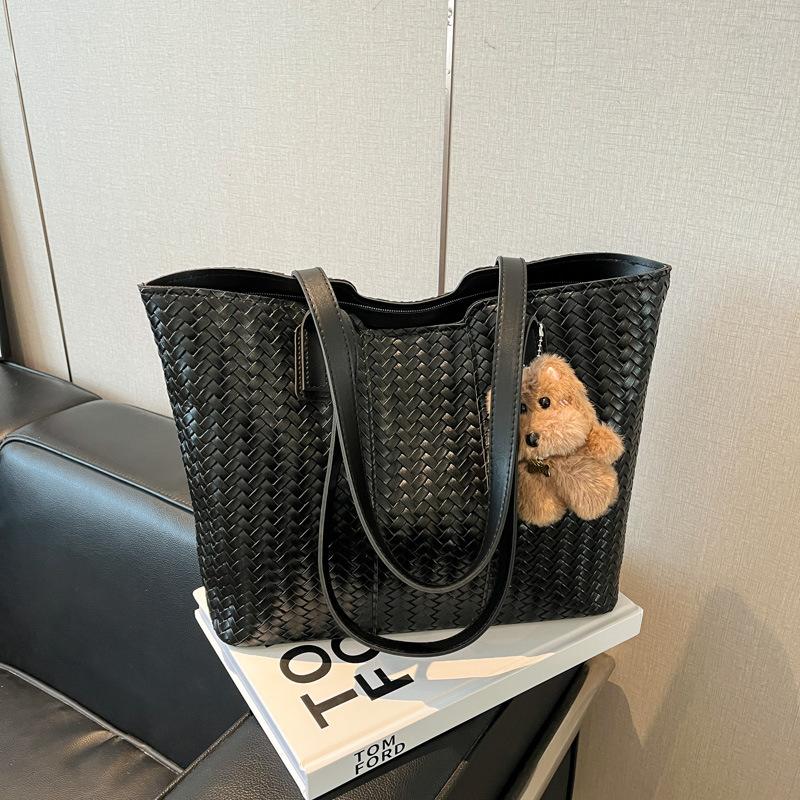 Personalized New Retro Texture Simple and Fashionable Shoulder Tote Bag Autumn Niche Women's Large-capacity Bag