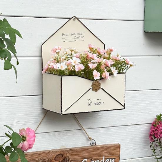 Wall Mounted Planter Envelope Shape Wall Planter Box Retro Iron Planter with Drainage Hole for Indoor Outdoor Garden Balcony
