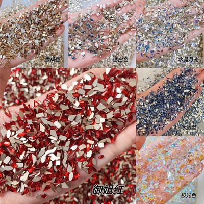 Yiwu Diamantová Zmes na Nechty Mini Malé Plochá Spodná Špeciálne Tvarovaná Diamantová Zmes K9 Šampanské Šperky na Nechty