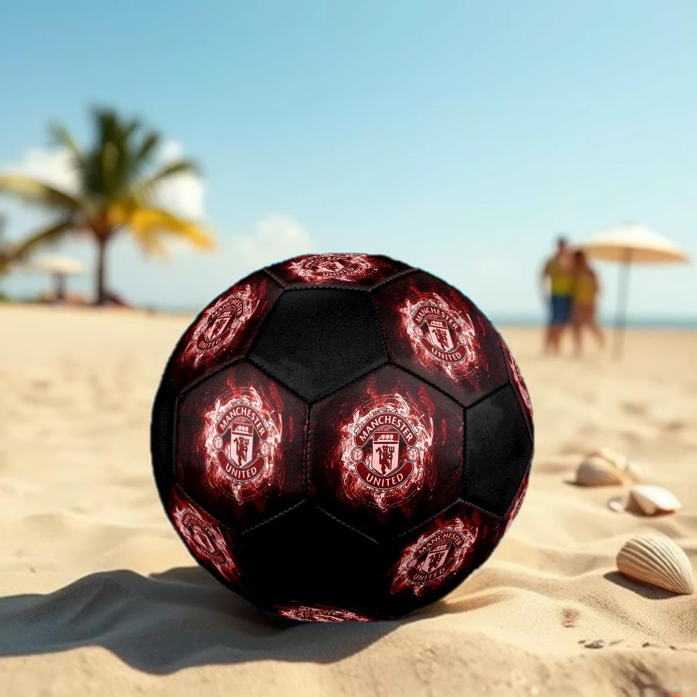 Manchester United F.C Soccer Ball Colorful All Ages Machine Stitched PVC Competition Ready Durable High-Bounce.SIZE5