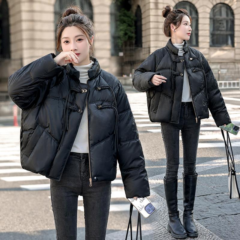 Short national style down cotton jacket women's 2025 winter new Chinese light luxury small fragrance buckle thickened jacket