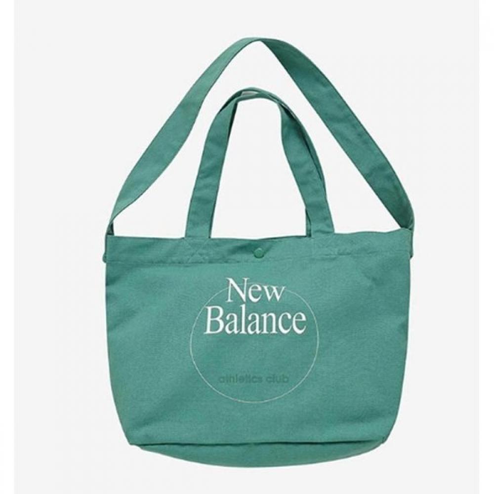 

New Balance Easy Big Shoulder Crossbody Bag Aa nbgccAa702 40 75 1.NBGCCAA702 40 FREE