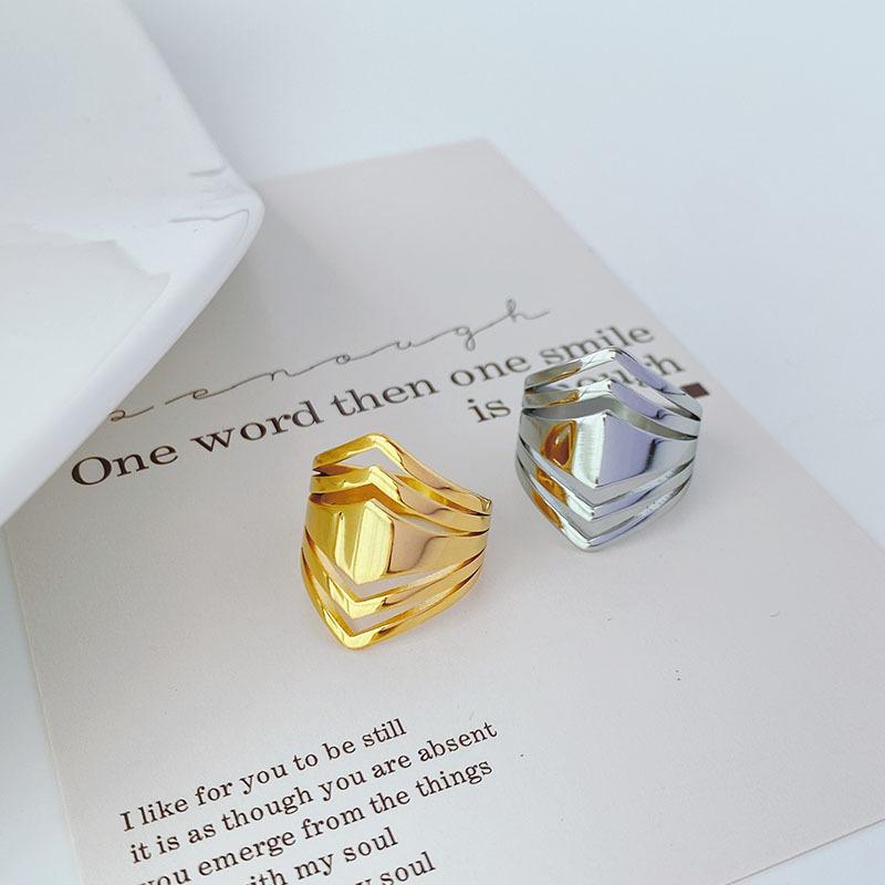Koreansk Stil Simpel Titanium Stål Ring Dame Geometrisk Skinnende Cool Stil Ring Trendy Smykker