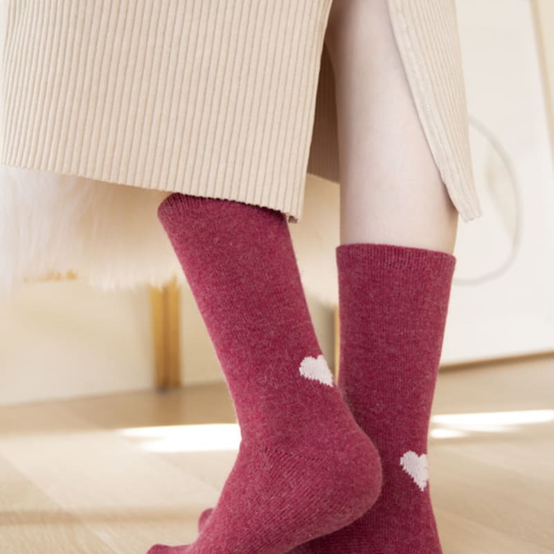 SNOOZY Angora Heart Point Socks - Cherry